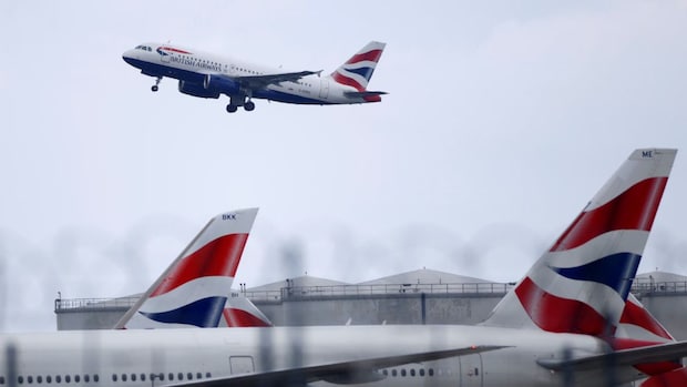 28,000 feet descent and back: Chicago-bound British Airways flight squawks 7700 emergency over Ireland, returns to London