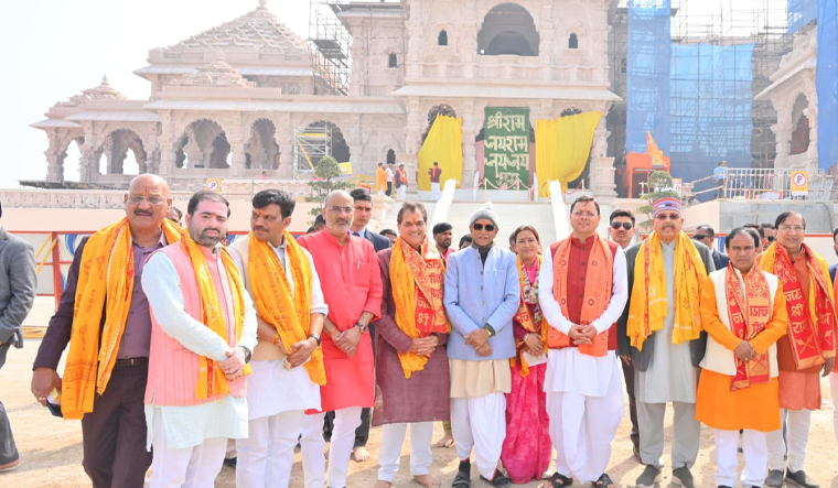 Dhami cabinet visits Ayodhya for Ramlala’s darshan 