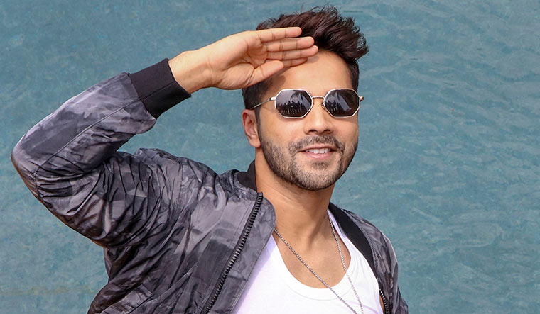 Varun Dhawan donates to help daily wage workers of the film industry - The  Week