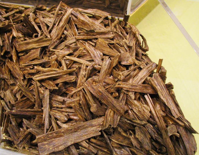 Processed agarwood chips | Krishnaraj Iyengar