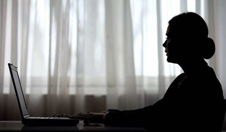 12-Night-shift-workers-beware