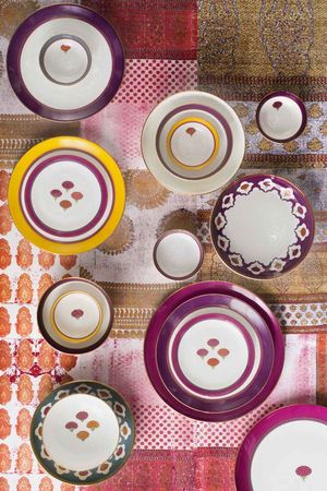 81dinnerware