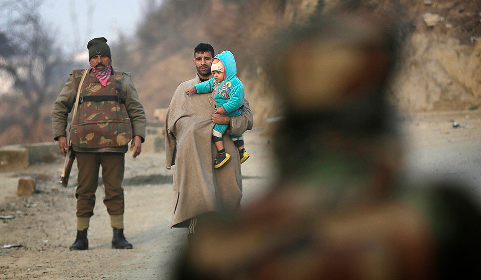 India Kashmir Fighting