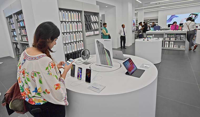 New plans: Aptronix recently launched India’s first flagship Apple premium reseller store in Mumbai | Amey Mansabdar
