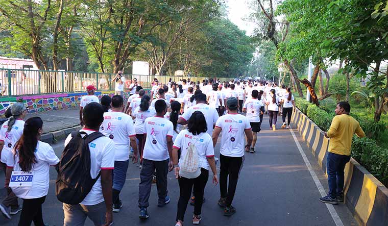 62-participants-during-the-walkathon