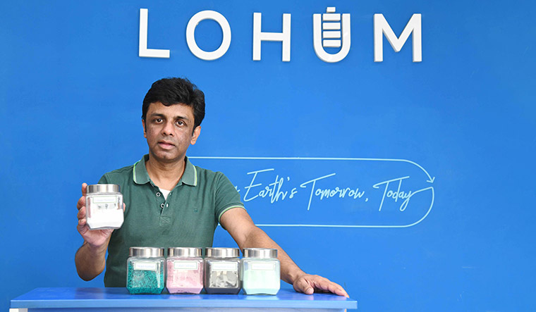 50-Lohum-CEO-Rajat-Verma
