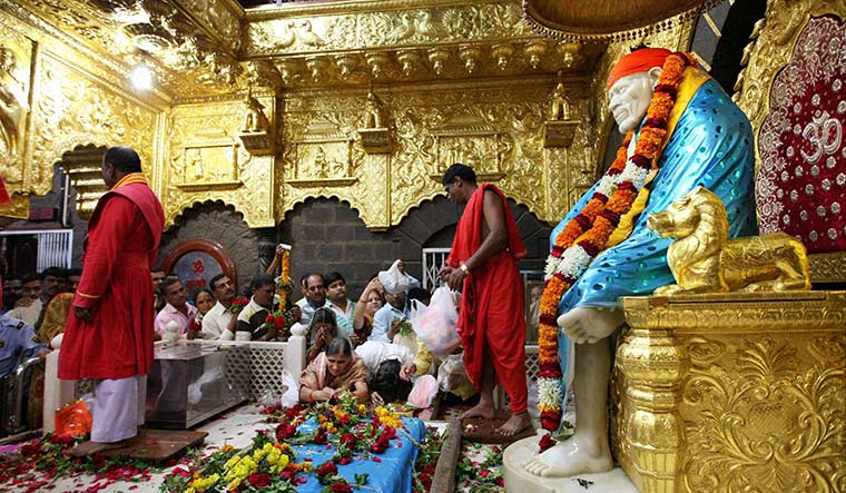 Shirdi Sai Baba God With A Difference The Week