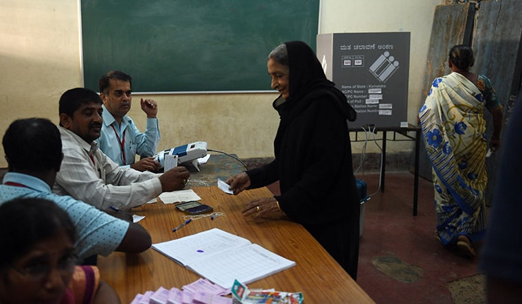 40polling-booth