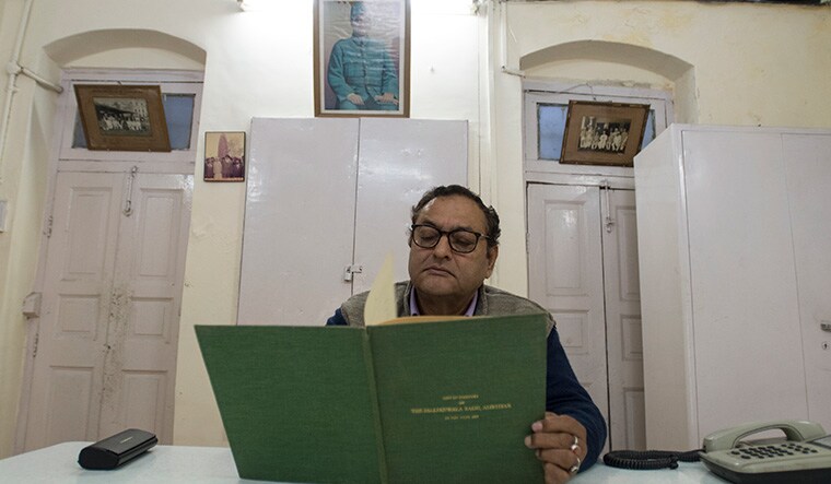 Incomplete List: Sukumar Mukherji, caretaker of the Jallianwala Bagh Trust, with the list of martyrs | Sanjay Ahlawat