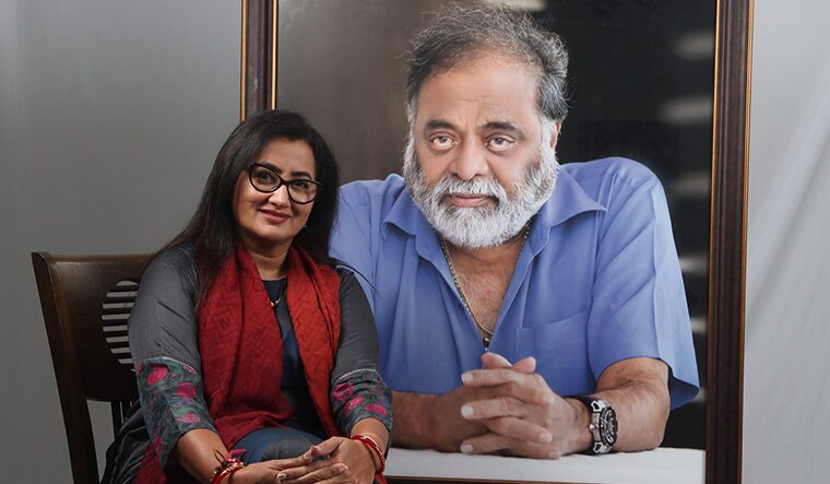 28-Sumalatha-Ambareesh-new