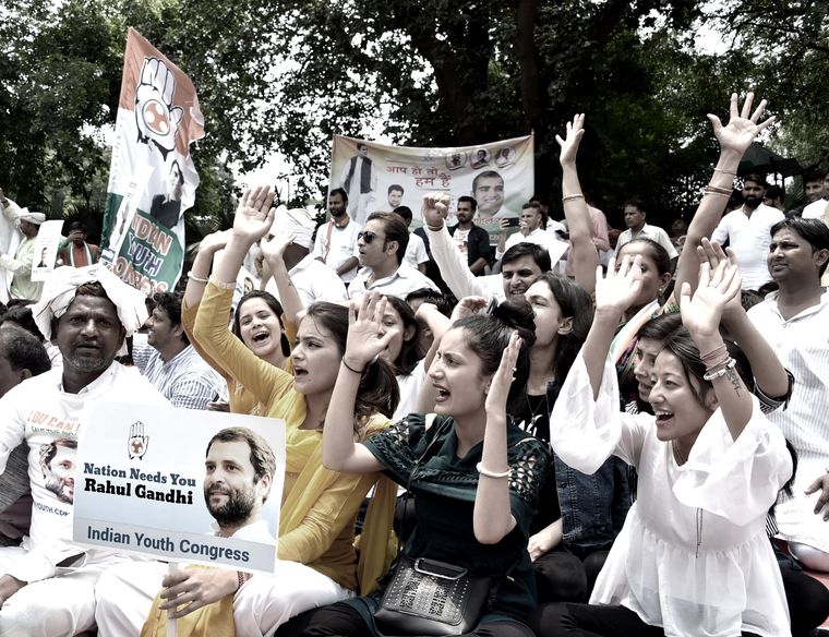 Rooting for rahul: Youth Congress workers outside Rahul Gandhi’s Tughlaq Lane residence in Delhi on June 26 | Aayush Goel