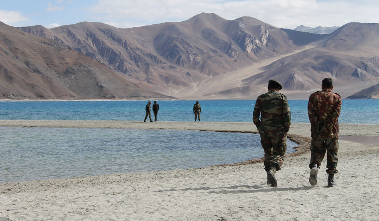 Standing guard: Indian soldiers in Ladakh | Omri Eliyahu/Shutterstock