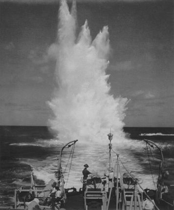 Top guns: A ship of the Royal Indian Navy hunts for enemy submarines in the Indian Ocean in 1943 | USI of India