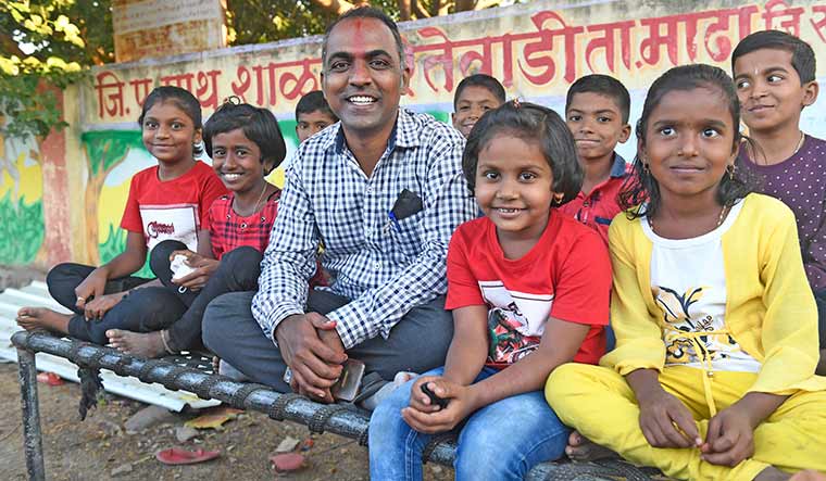 Ranjitsinh Disale | Amey Mansabdar
