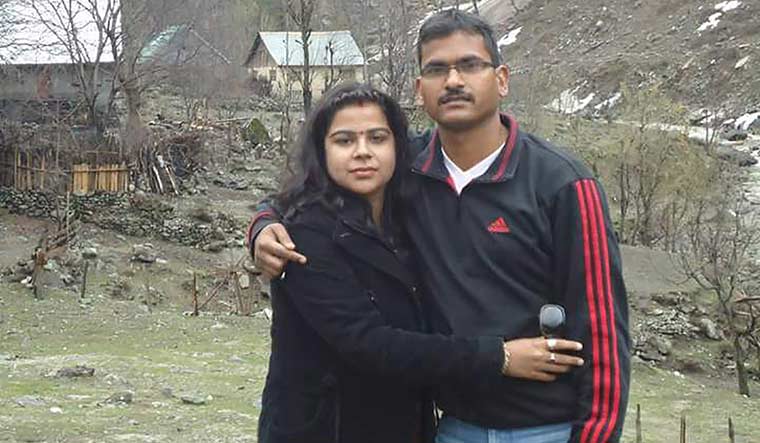 Sushmita with husband, Major Neeraj Pandey.