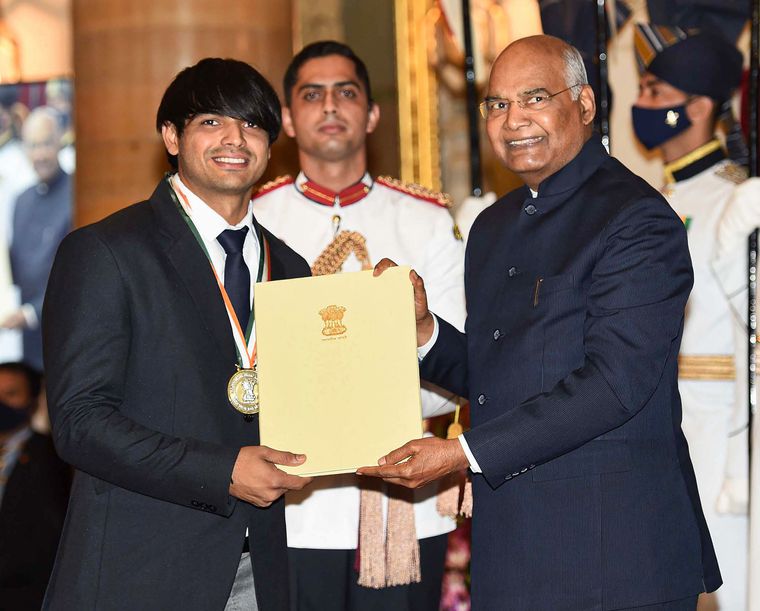 Receiving the Khel Ratna Award from then President Ram Nath Kovind in 2021 | PTI