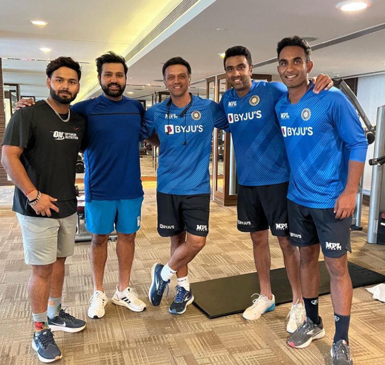 Under new management: (From left) Pant, Rohit Sharma, Rahul Dravid, Ravichandran Ashwin and Jayant Yadav | Photo Courtesy Rishabh Pant’s Instagram