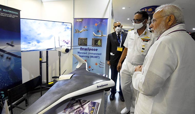 Looking at the future: Prime Minister Modi at the Naval Innovation and Indigenisation Organisation (NIIO) seminar ‘Swavlamban’ in Delhi on July 18 last year | PIB
