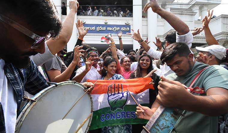 31-Congress-workers-celebrating-the-partys-victory-in-Bengaluru