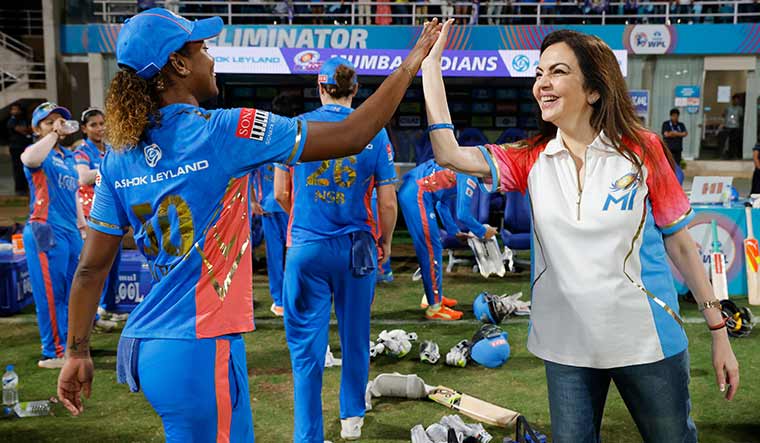 35-Ambani-with-the-Mumbai-Indians-Womens-team