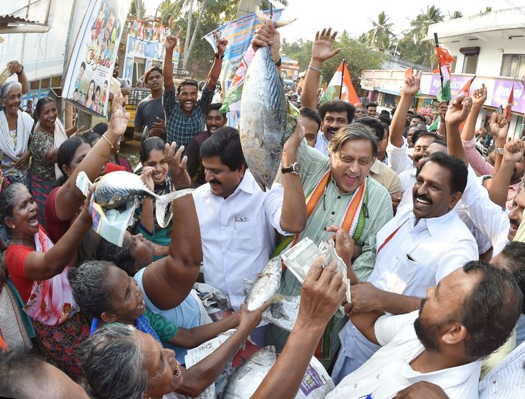 Fishing for support: Shashi Tharoor campaigning among fisherfolks in Karumkulam | Manoj Chemancheri