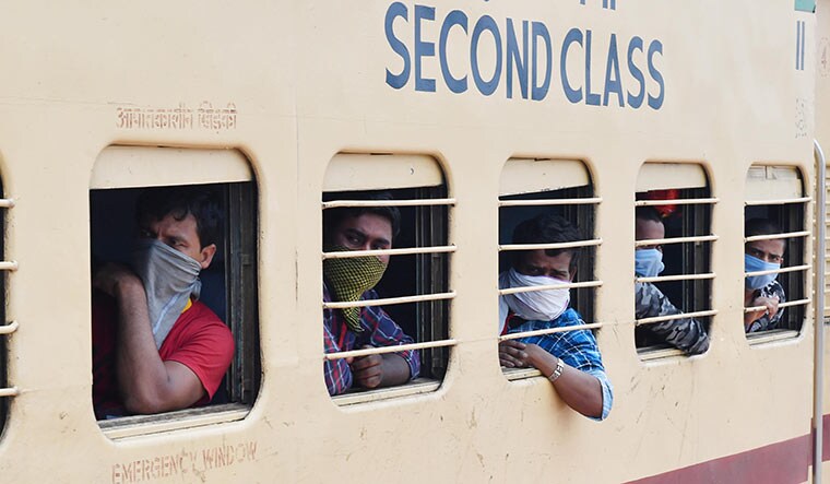Home bound: A Shramik train, carrying 1, 200 passengers, arrives at Dankuni, Hooghly district, West Bengal from Ajmer, Rajasthan | Salil Bera