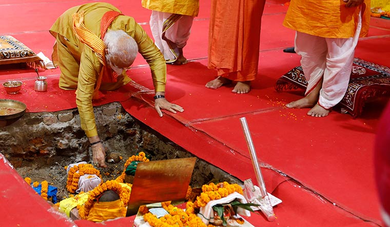 India Disputed Temple