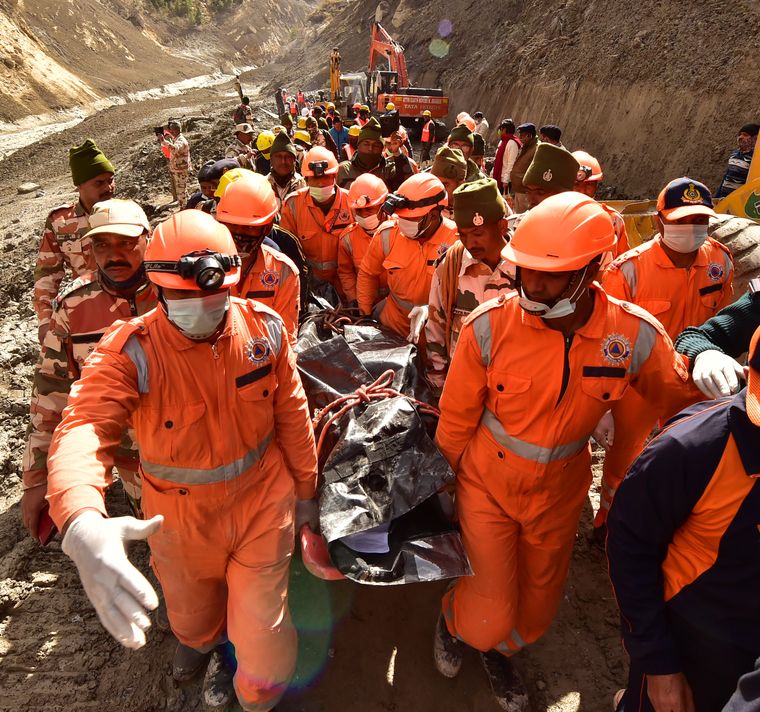 Tragic loss: Rescue personnel recover dead bodies from Reini village in Uttarakhand | Rahul R. Pattom 