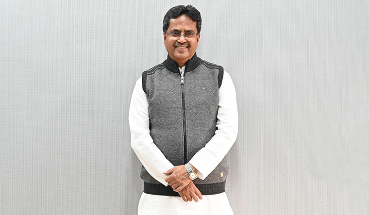 Manik Saha | Salil bera