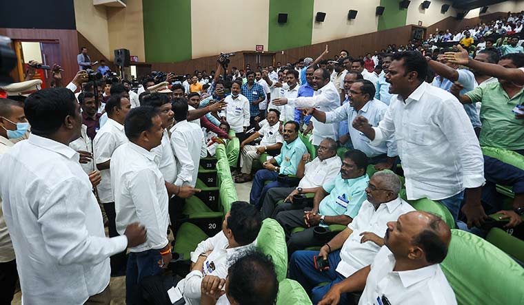 18-Members-of-the-DMK-and-the-Naam-Thamilar-Katchi