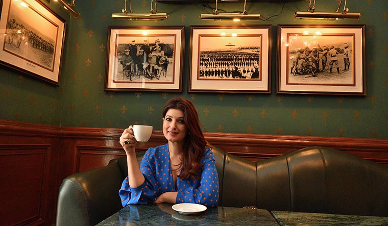 Twinkle Khanna | Sanjay Ahlawat