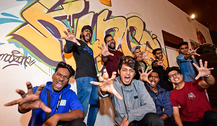 Raring to go: The crew at their office, The Kingdom of Art, in Vasai | Amey Mansabdar