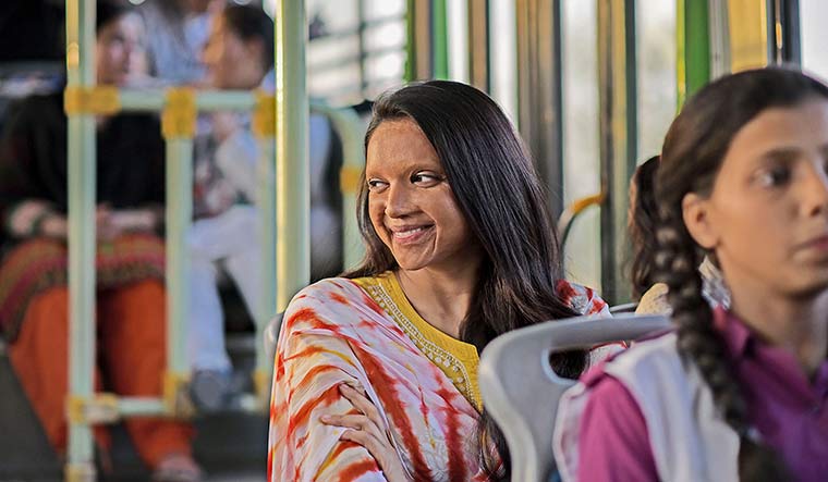 Chhapaak (2020) - the film is based on the life of acid attack survivor laxmi agarwal.