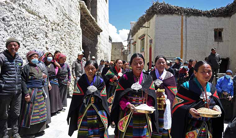 Think local: Residents of Lo Manthang in traditional attire | Bhanu Prakash Chandra