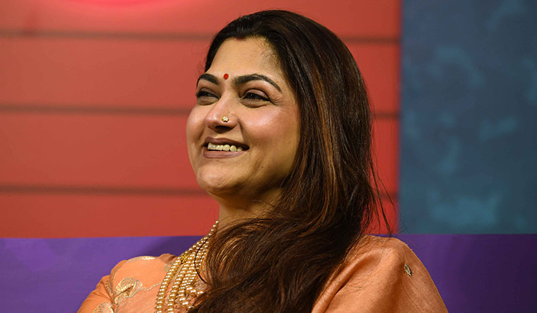 70-BJP-leader-Kushboo-Sundar