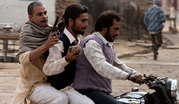 67-Manoj-Bajpayee-in-Gangs-of-Wasseypur-II