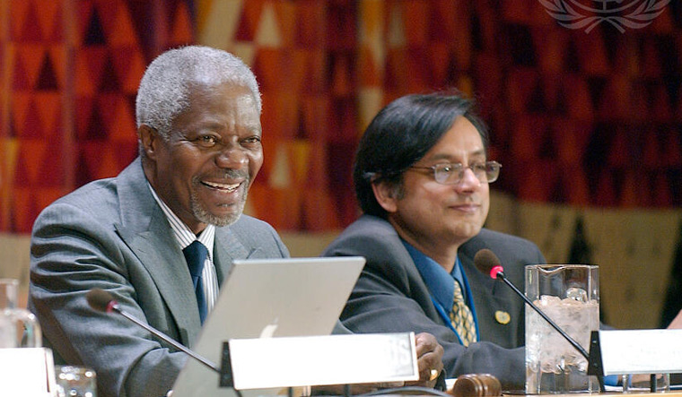 91-tharoor-kofi-annan