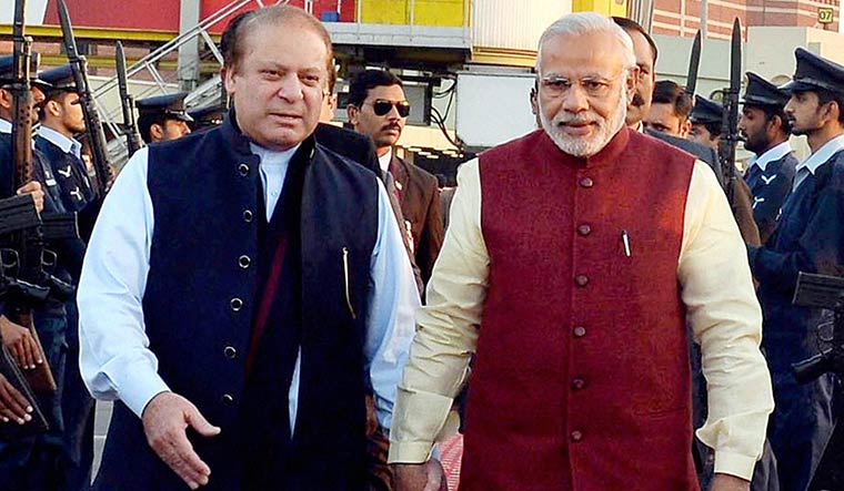 Giving peace a chance: Prime Minister Narendra Modi and Pakistan prime minister Nawaz Sharif in Lahore in December 2015 | PTI
