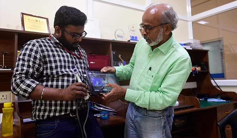 Cancer detector: Subhash narayanan, founder and ceo, sascan meditech pvt ltd, with the oralscan.