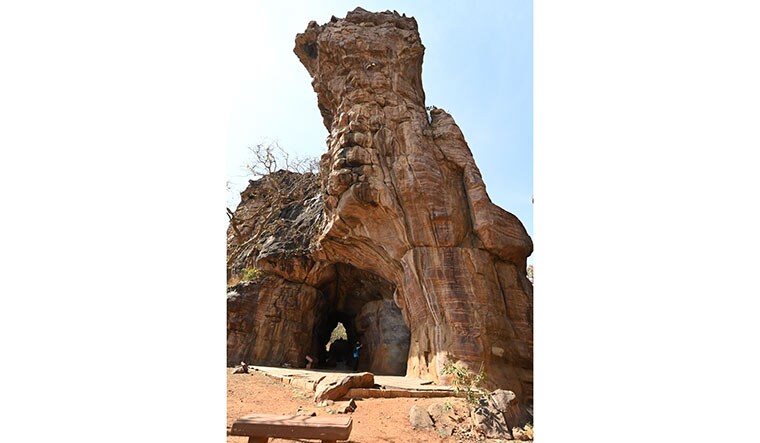 52-Bhimbetka-new