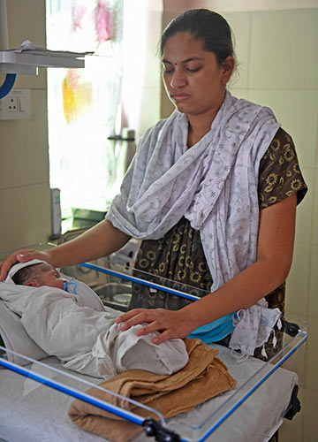 Back to life: Prathiba Paithane with her one-month-old son who underwent congenital heart defect surgery at Wadia Hospital in Mumbai | Amey Mansabdar