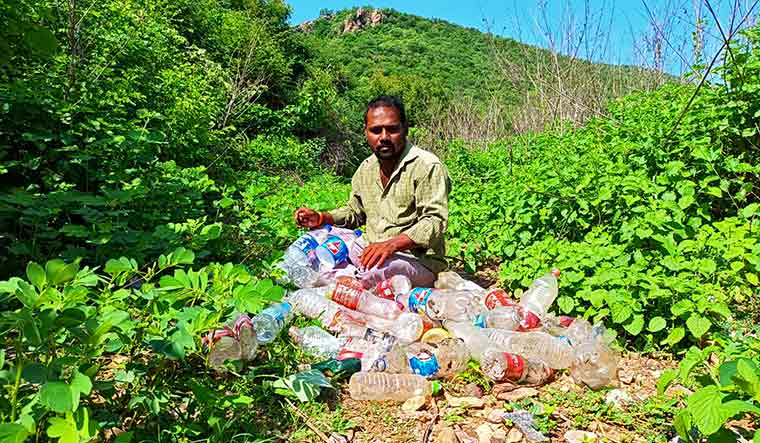 64-Every-day-Rao-collects-waste-1