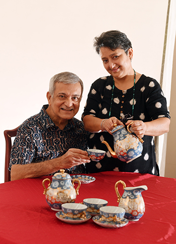 Tastes of yore: Saeed Ibrahim and wife, Naila, having tea in the bone china set that has become a family heirloom | Bhanu Prakash Chandra