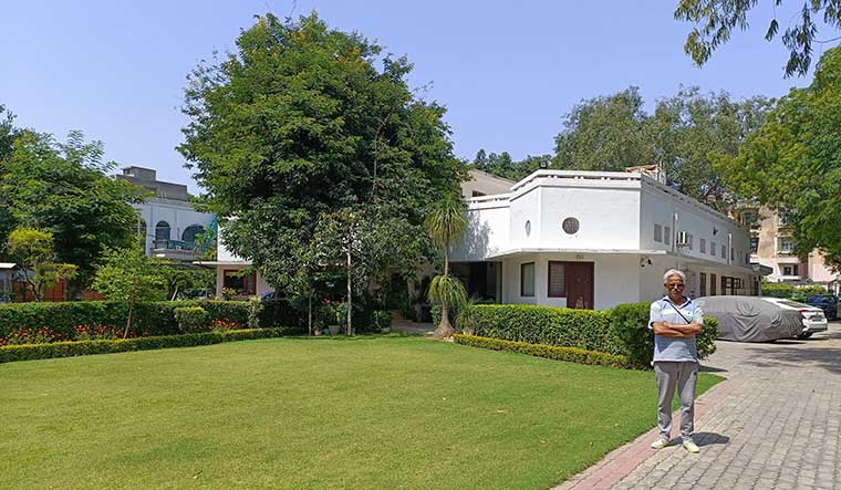 Battle point: Naren Bhiku Ram Jain, a litigant in the case, outside the disputed property in Civil Lines area in Delhi | Soni Mishra