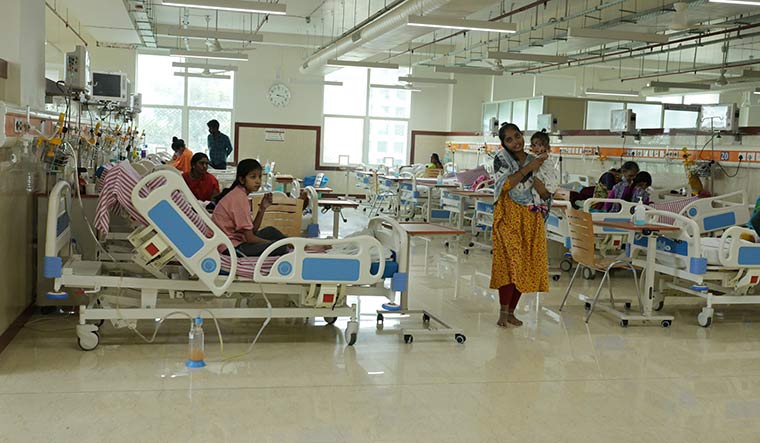 61-Inside-the-paediatric-ward-at-the-Jayadeva-hospital