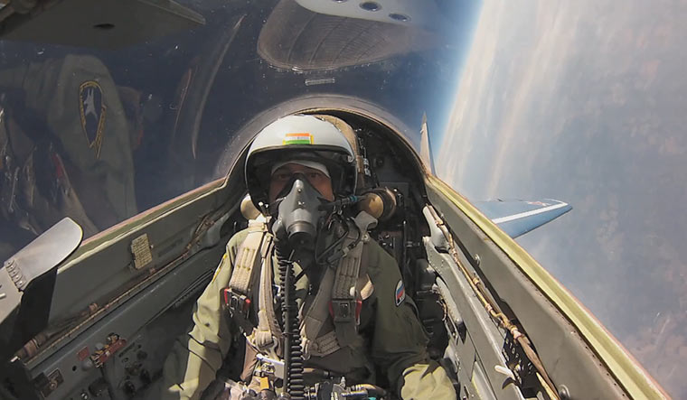 62-in-his-G-Suit-in-a-MiG-29