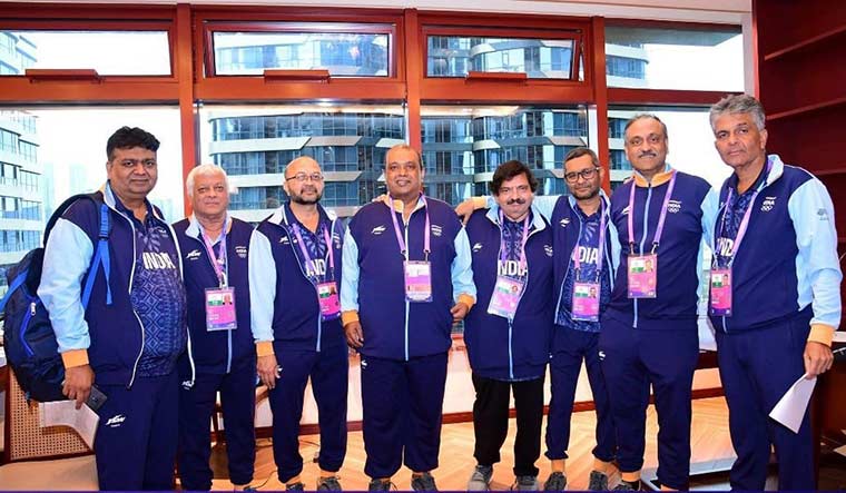 57-The-Indian-team-that-won-silver-medal-in-men’s-bridge-team-event