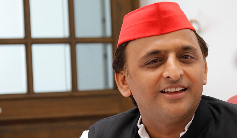 Akhilesh Yadav | Pawan Kumar