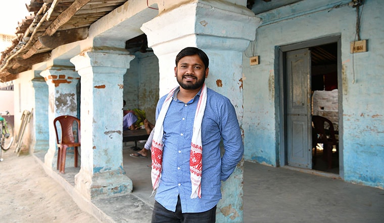 Hope floats: Kanhaiya banks on the support of farmers and workers in the triangular contest | Arvind Jain