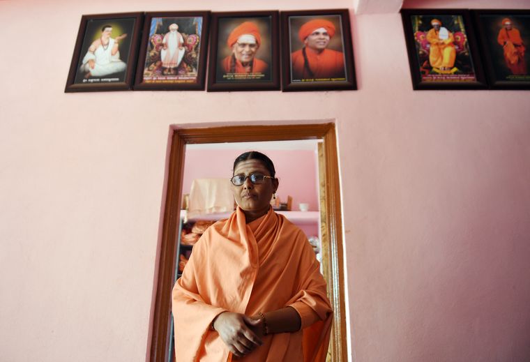 Revolutionary change: Neelamma Thayi’s guru says she is a hard worker and is known for her selfless service and patience | Bhanu Prakash Chandra